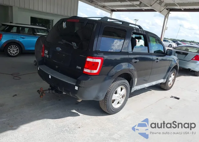 1FMCU0DG8BKB10676: 43284542