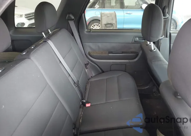 1FMCU0DG8BKB10676: 43284542