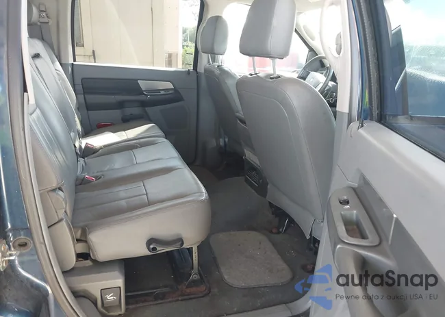 3D7KR19D58G114597: 43284594