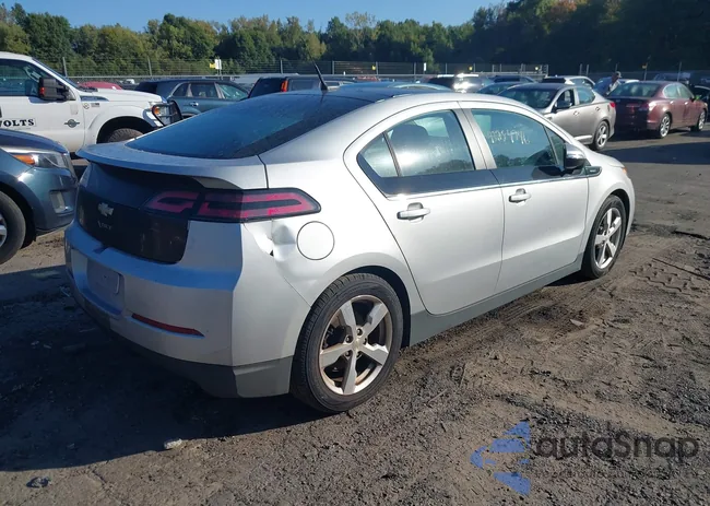 1G1RC6E42BU103230: 43284746