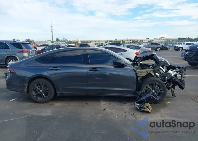 1HGCY1F43SA032722: 43285911