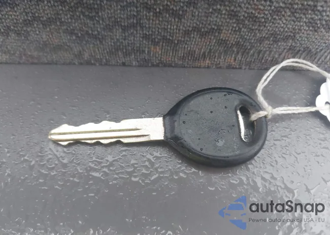 2B4GP44G6YR719227: 43285912