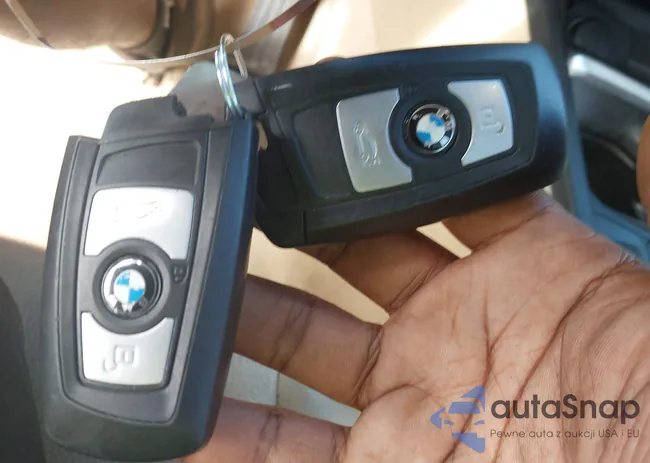 WBA3B3C52FJ984462: 43286037