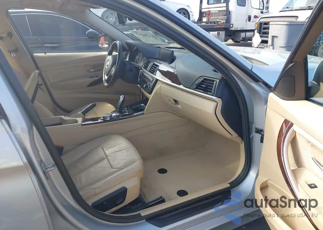 WBA3B3C52FJ984462: 43286037