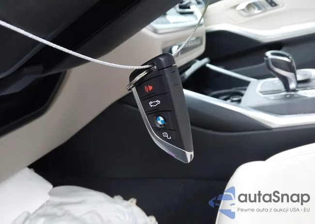 3MW5R7J0XM8B63752: 43285490