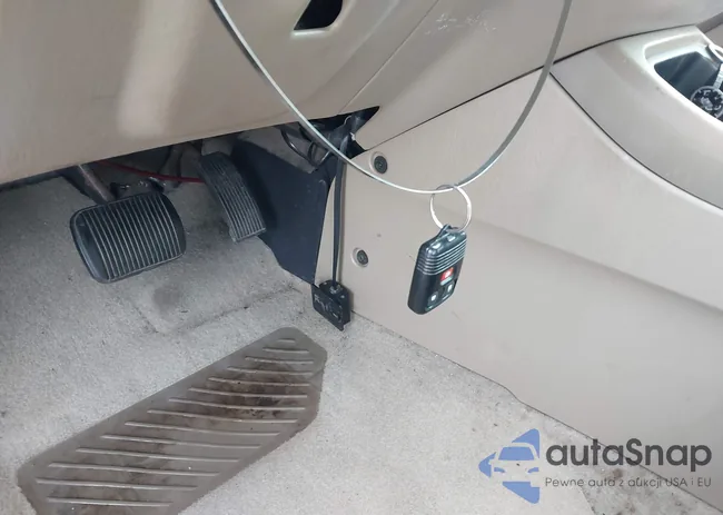 1FMYU04116KC03661: 43285548