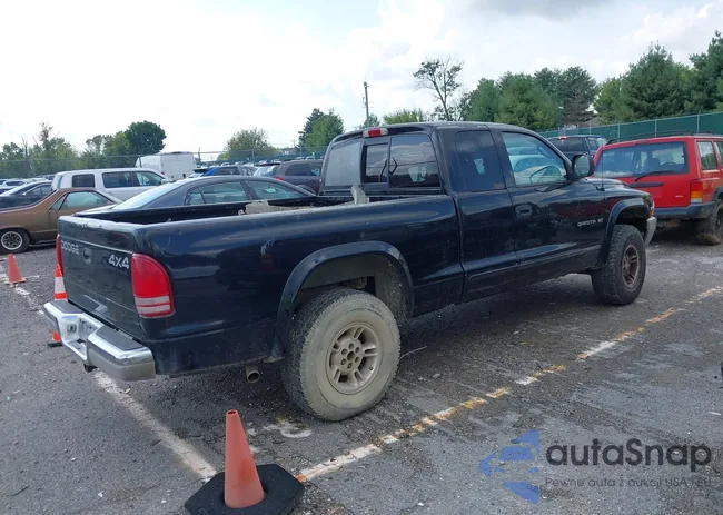 1B7GG22Y1XS152053: 43285574