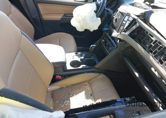 1V2WE2CA7MC227278: 43285584