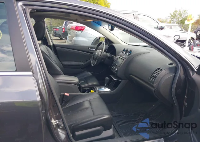 1N4AL2AP7BN418117: 43285735