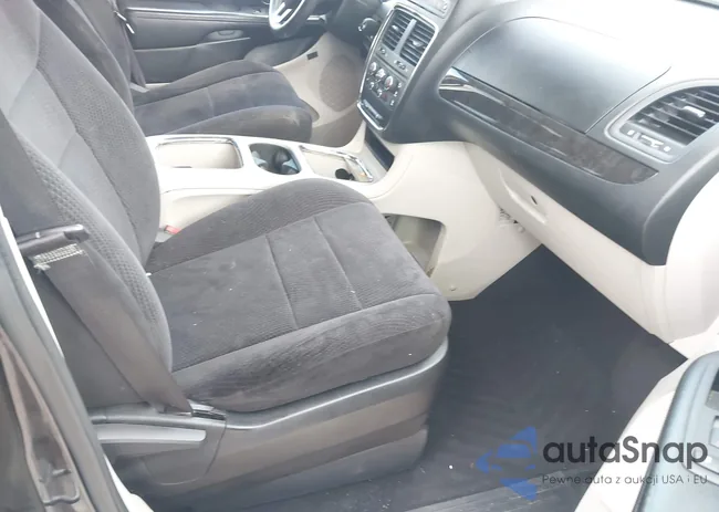 2C4RDGCG2ER155210: 43286966