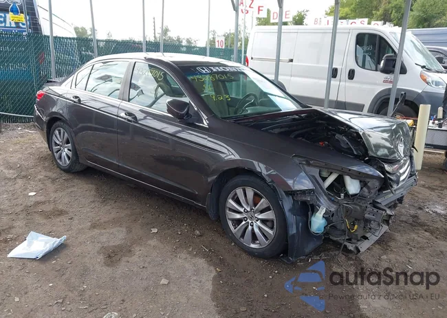 1HGCP2F8XBA026959: 43287015