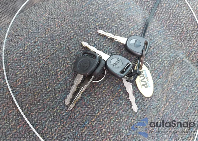 1GCEC14T04Z207142: 43287067