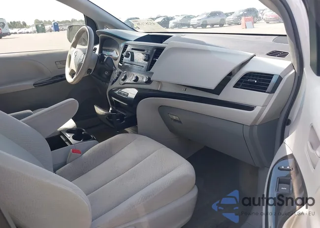 5TDKK3DC2CS272608: 43287126