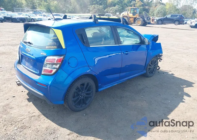 1G1JE6SB9J4103301: 43287180