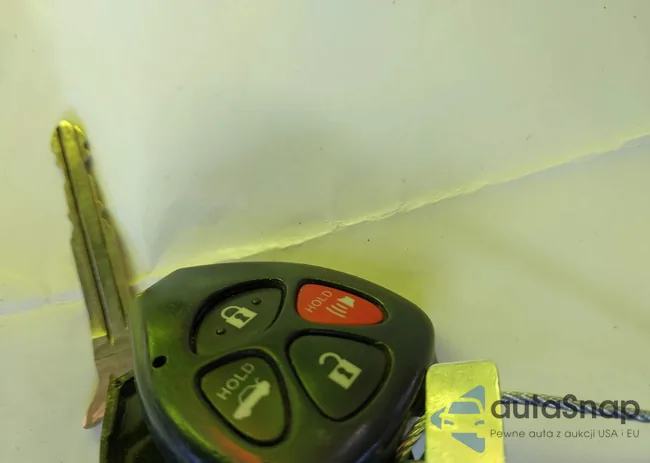 2T1BU4EE4DC011085: 43287187