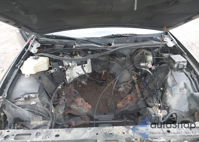 1LNHM82W1YY936080: 43287202