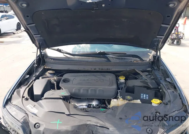 1C4PJLCB3LD619036: 43287300