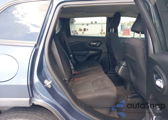 1C4PJLCB3LD619036: 43287300