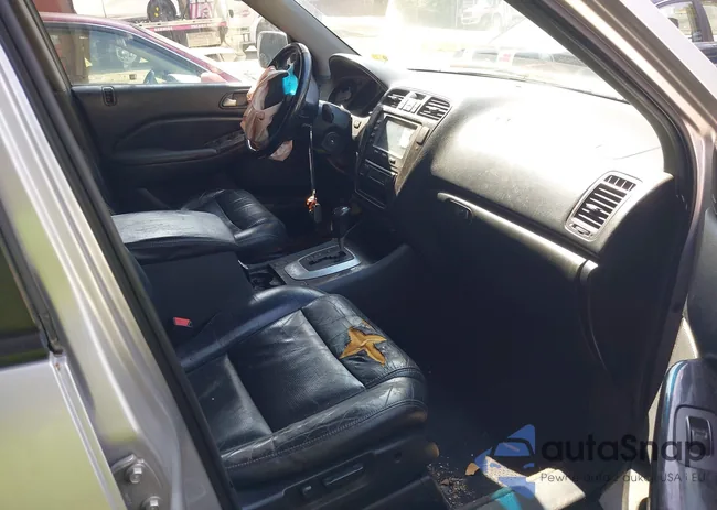 2HNYD18686H511296: 43287321