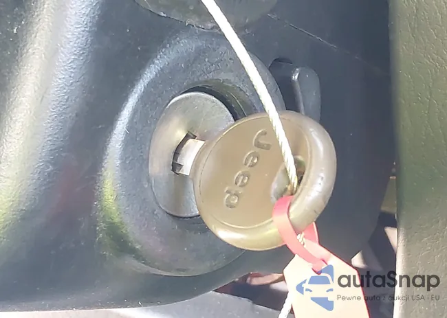 1J4FA64S86P778174: 43287338