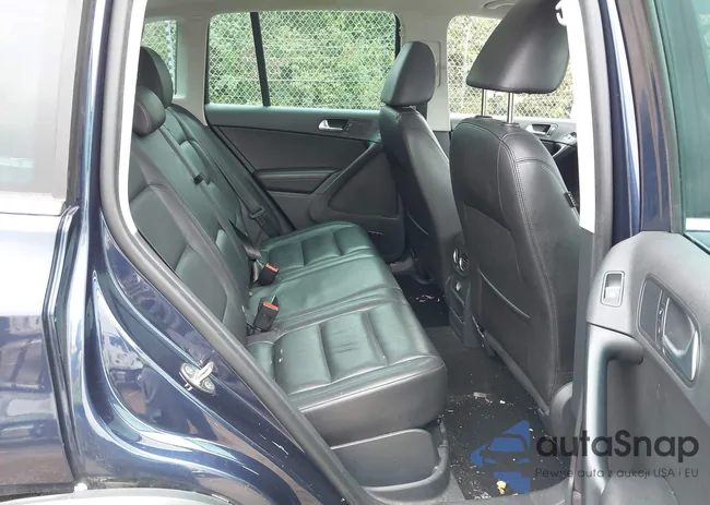 WVGAV7AX8GW537843: 43287374