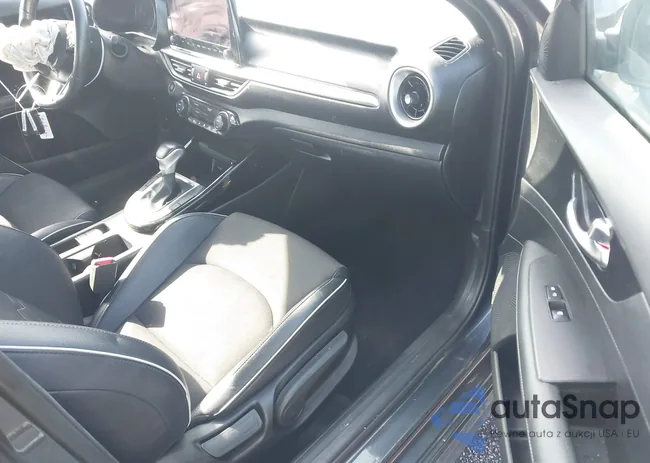 3KPF54AD0PE555813: 43286407