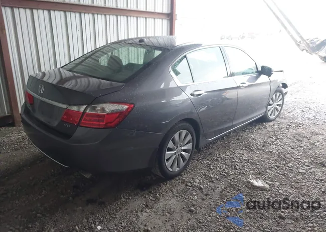 1HGCR3F87FA012801: 43286442