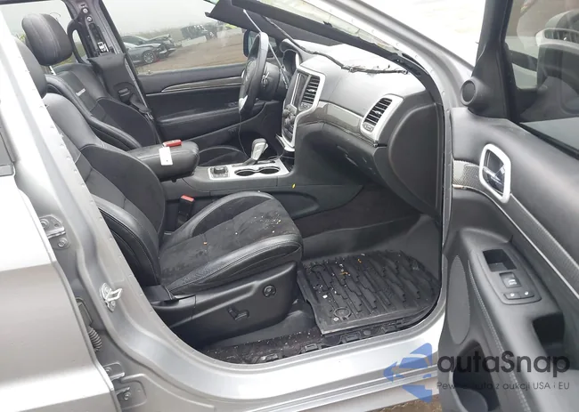 1C4RJFN98JC359272: 43286500