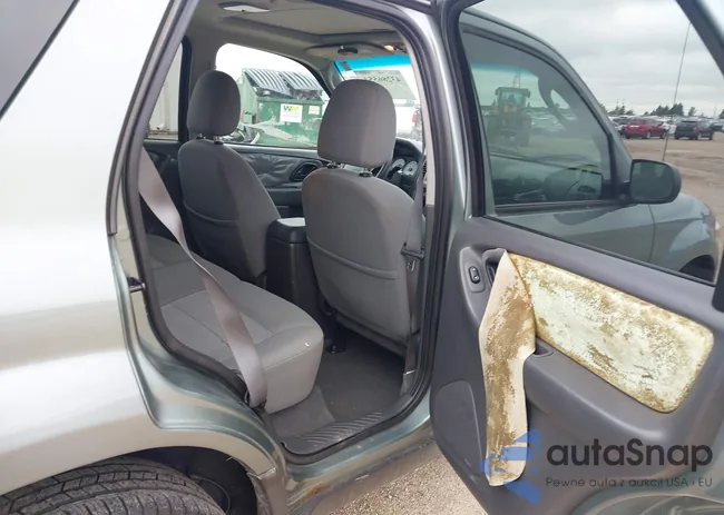 1FMYU03Z85KB50768: 43286554