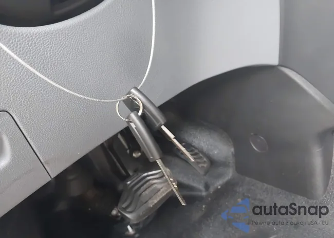 1FBAX2XM0FKA52217: 43286575