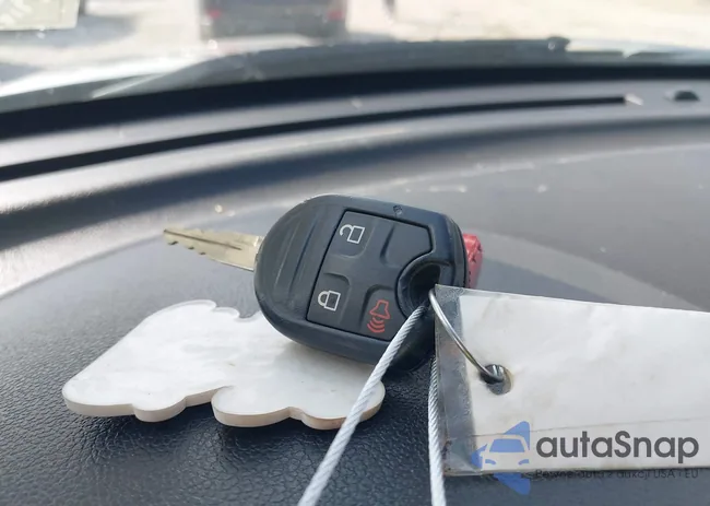 1FMHK8D82BGA57656: 43286600