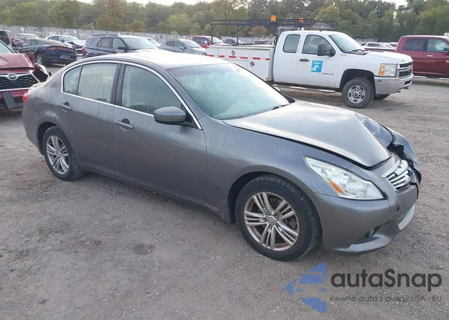 JN1CV6AR2DM357647: 43286659