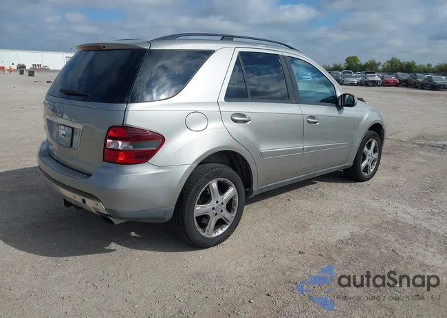 4JGBB75E26A025500: 43286786