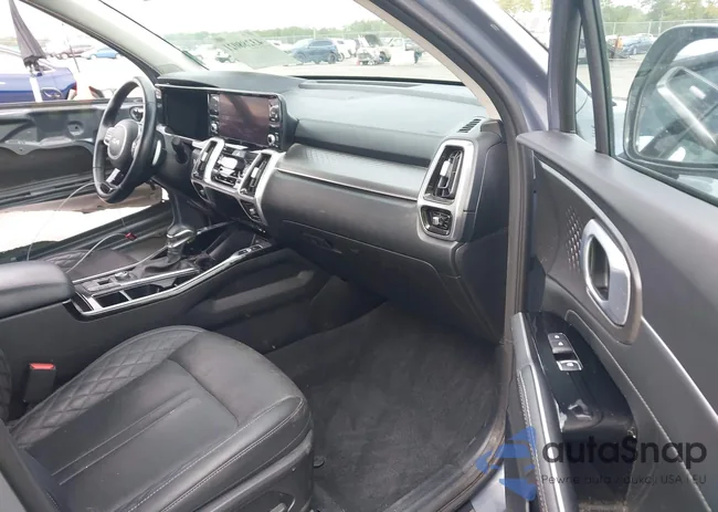 5XYRK4LF5NG146016: 43288021