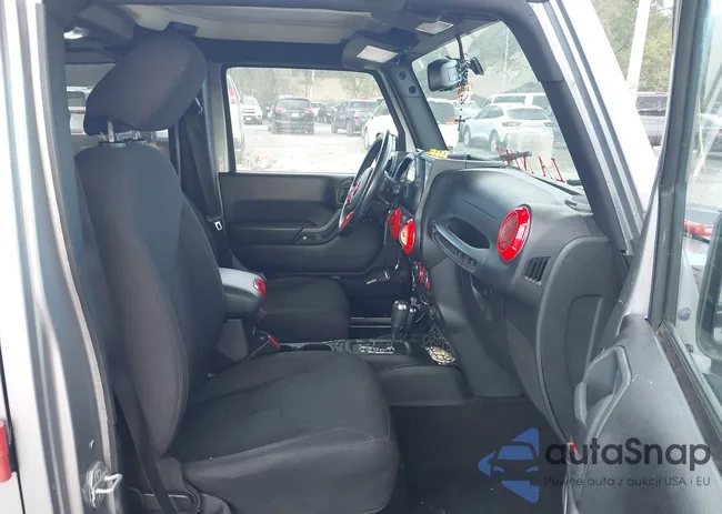 1C4BJWDG0FL521002: 43288126