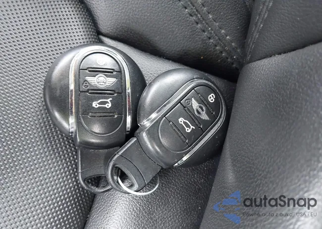 WMWXP7C51F2A58724: 43288327