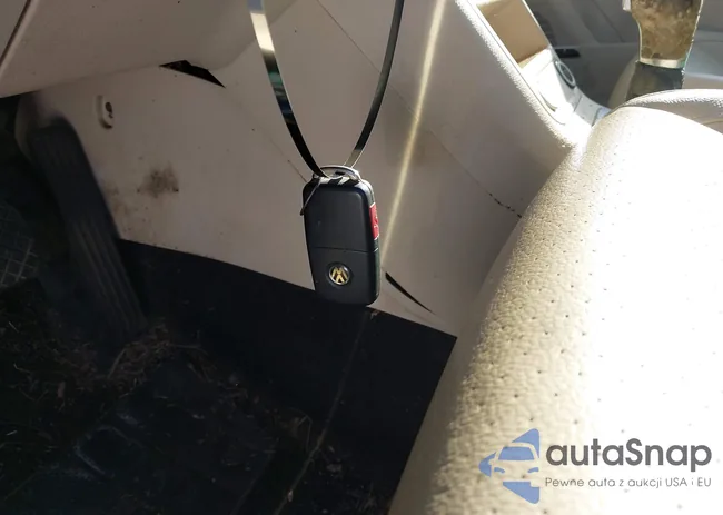 WVGAV7AX1FW510479: 43287628