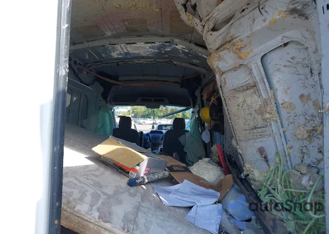 1FTYR2CG9GKB13764: 43287651