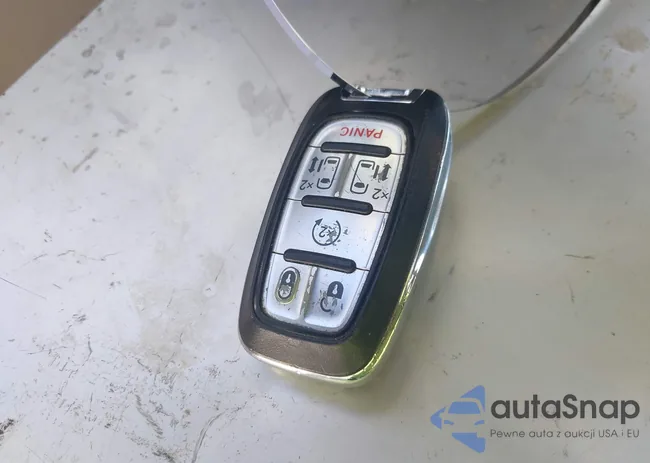 2C4RC1DG6MR530643: 43287749