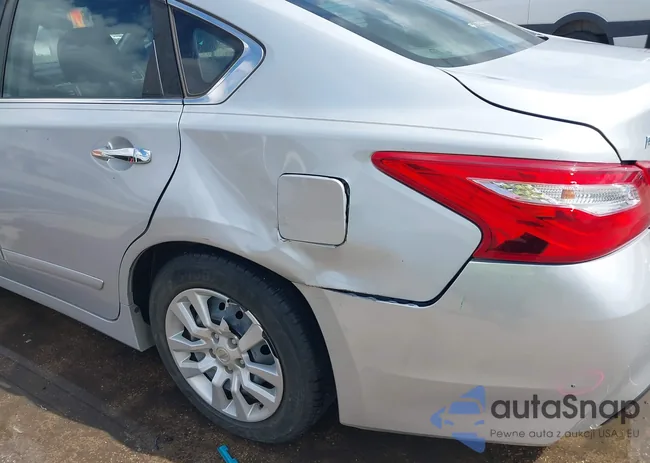 1N4AL3AP2GN347261: 43288853