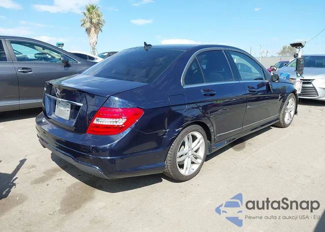 WDDGF4HB0DR298700: 43288934