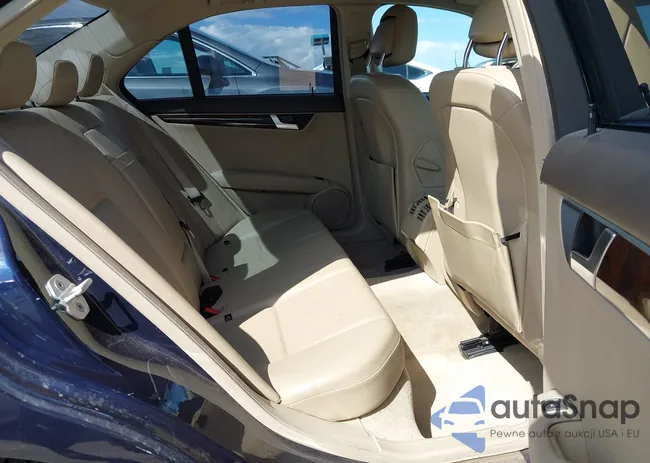 WDDGF4HB0DR298700: 43288934