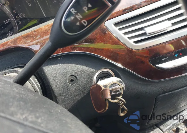 WDDNG71X67A080615: 43289038