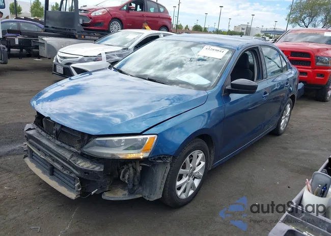 3VWD17AJ0FM272629: 43289044