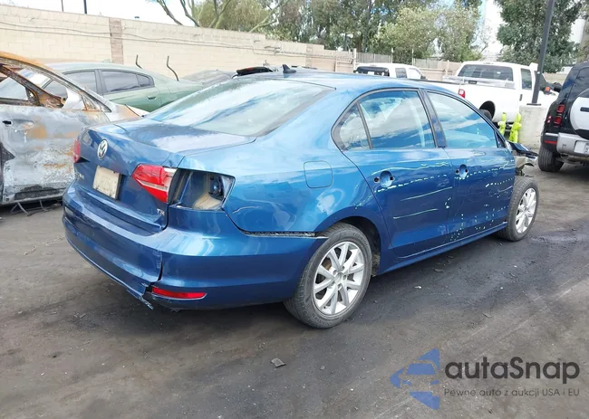 3VWD17AJ0FM272629: 43289044