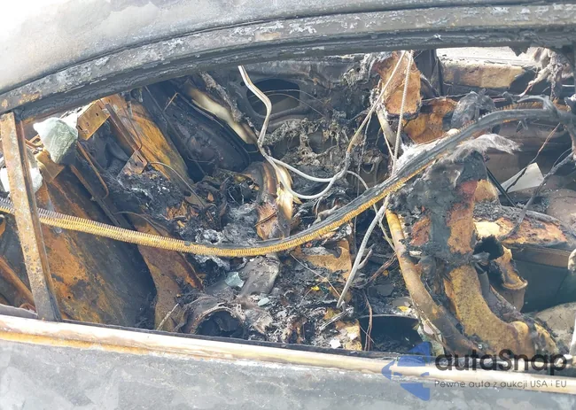 1N4AA5AP6CC847527: 43289057