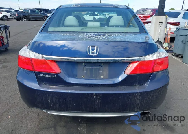 1HGCR2F37DA072024: 43289177