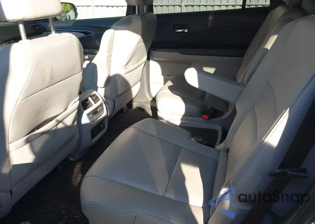 5FNYF6H68NB007817: 43289355