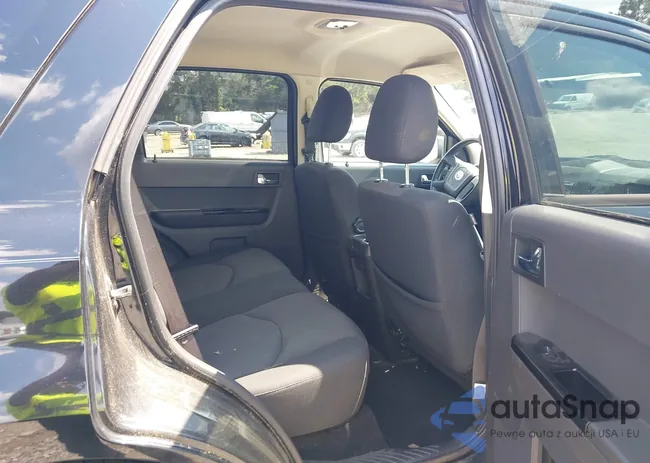 4F2CZ02Z68KM20795: 43288494