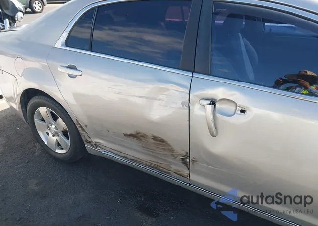 1G1ZF575X8F230697: 43288512